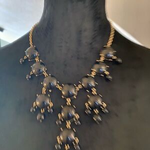 Elegant Gold and Black Necklace